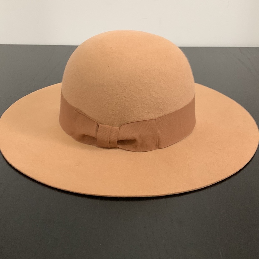 Women’s  fashion wool hat - Picture 6 of 8